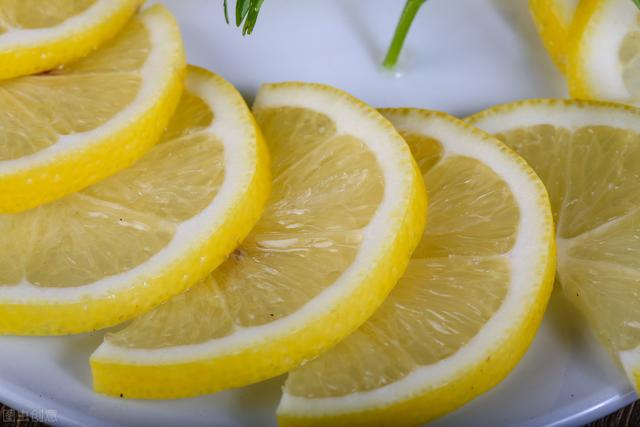 柠檬直接吃有什么好处？