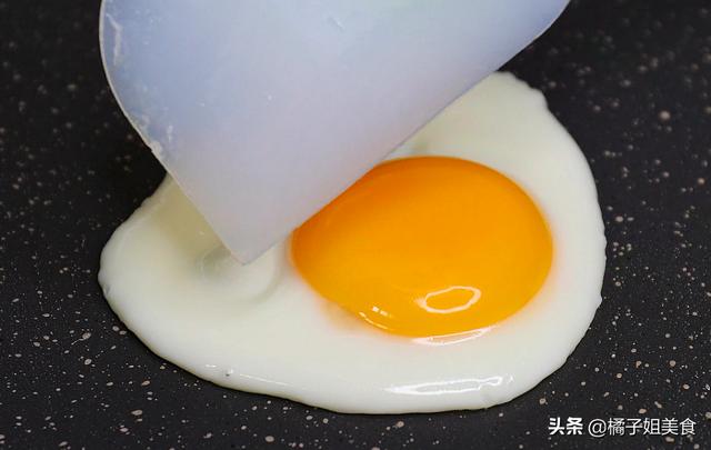 煎蛋怎么做？