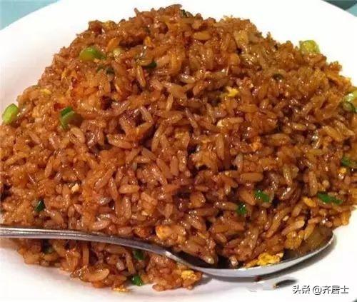米饭做的大黄鸭叫什么菜名，附近湖南菜馆