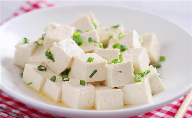卤水豆腐加什么可以嫩，豆腐卤水有毒为什么大家要用