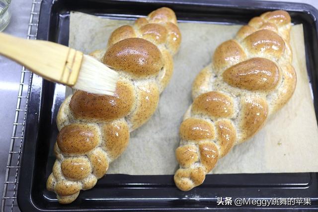 面包用什么粉做最软，面包用什么面粉做最好