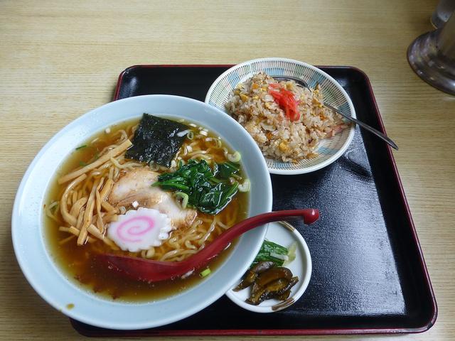 日本的味增和中国什么相似，日本有名的面食